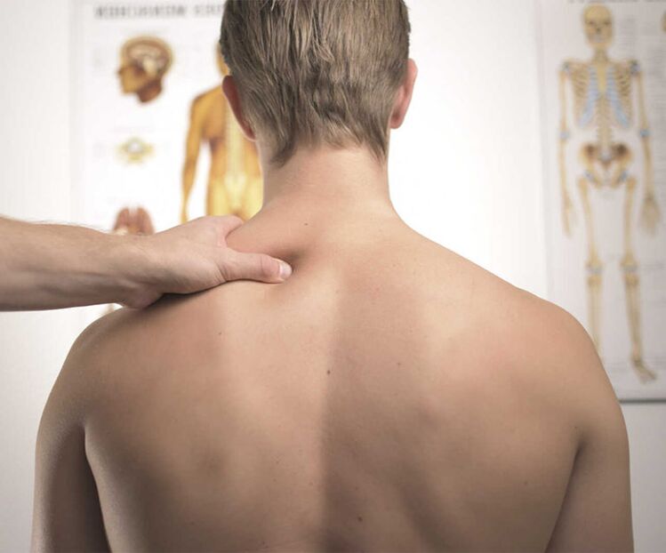 Trápaga osteokondrosia duen paziente baten azterketa diagnostikoa tratamendu-plan bat agintzeko